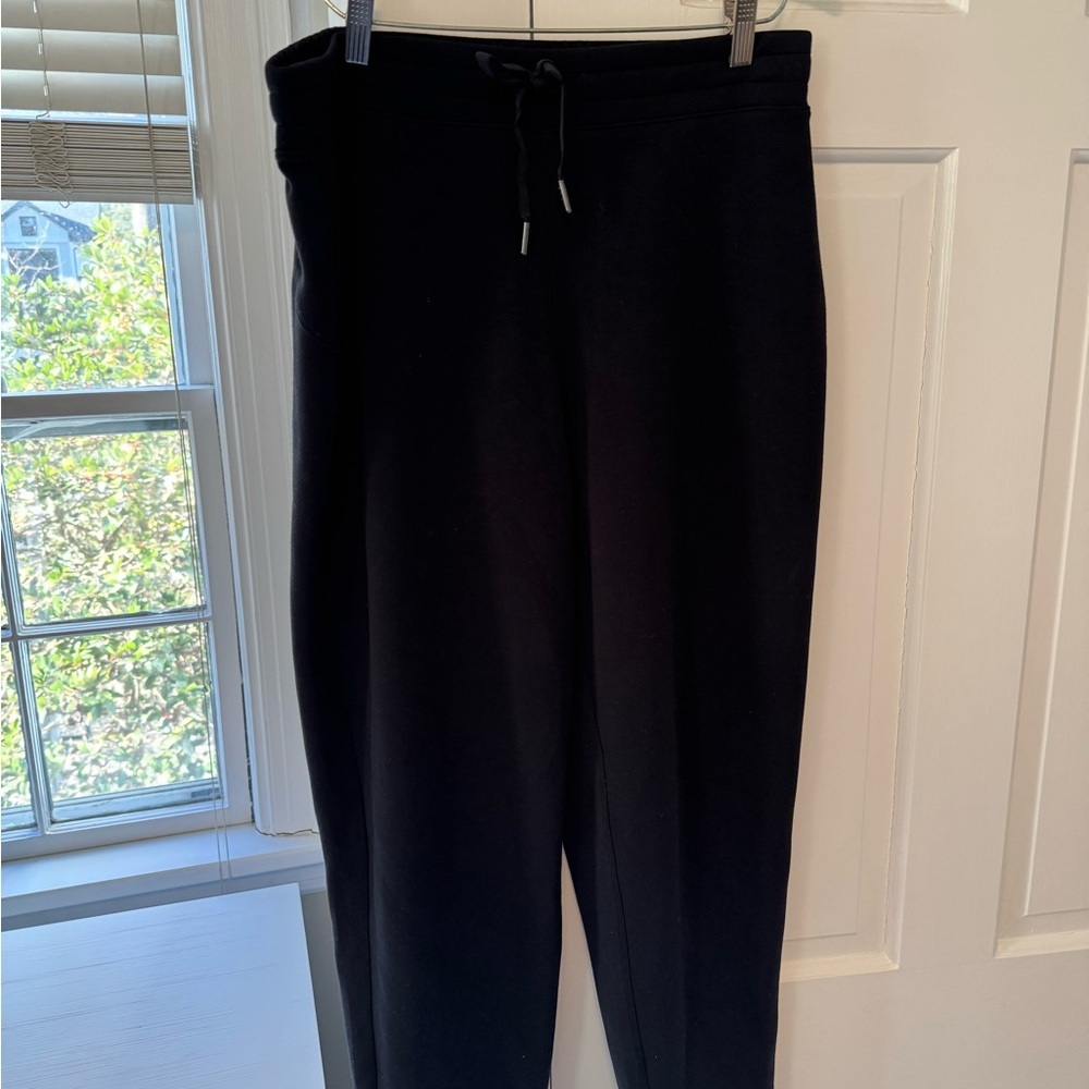 SPANX AirEssentials Tapered Pants